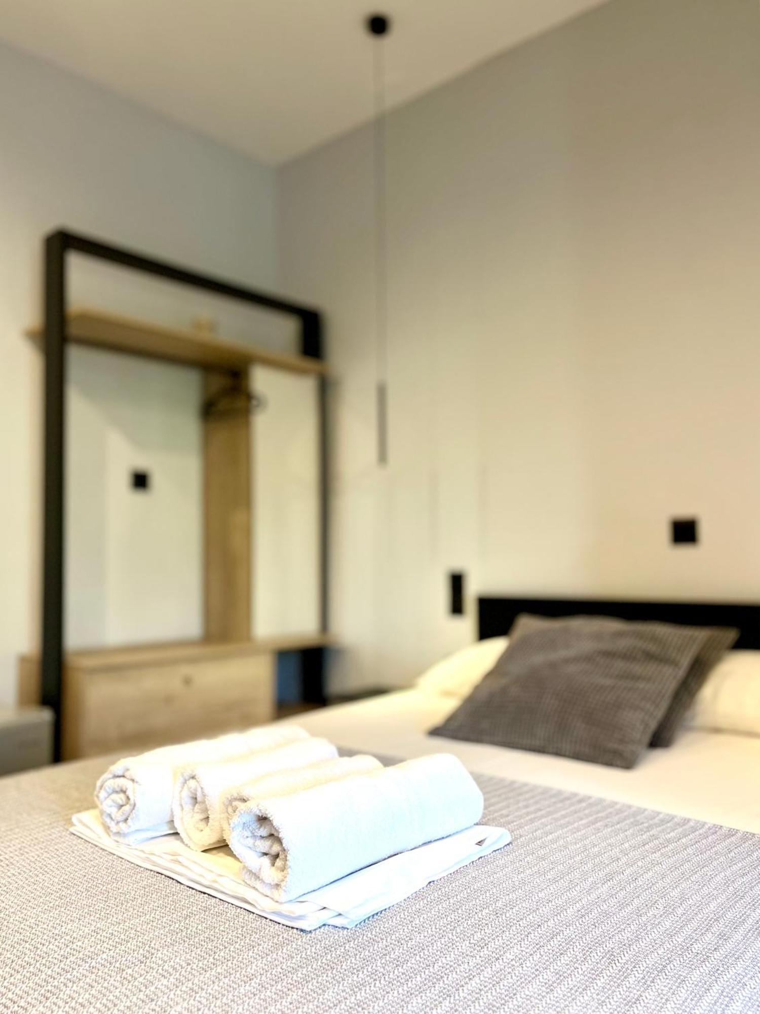 Oihalia'S Petit Double Room Avlonarion ภายนอก รูปภาพ